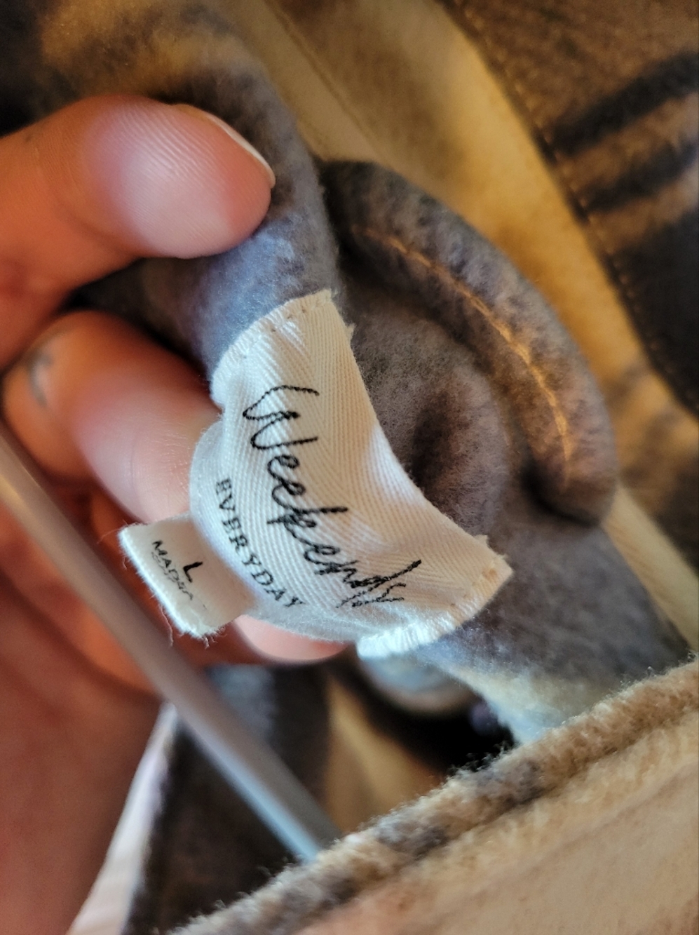 Women's Plaid Jacket - Picture 2 of 3